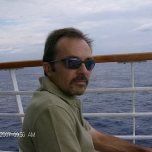 Meet your Posher, Chris